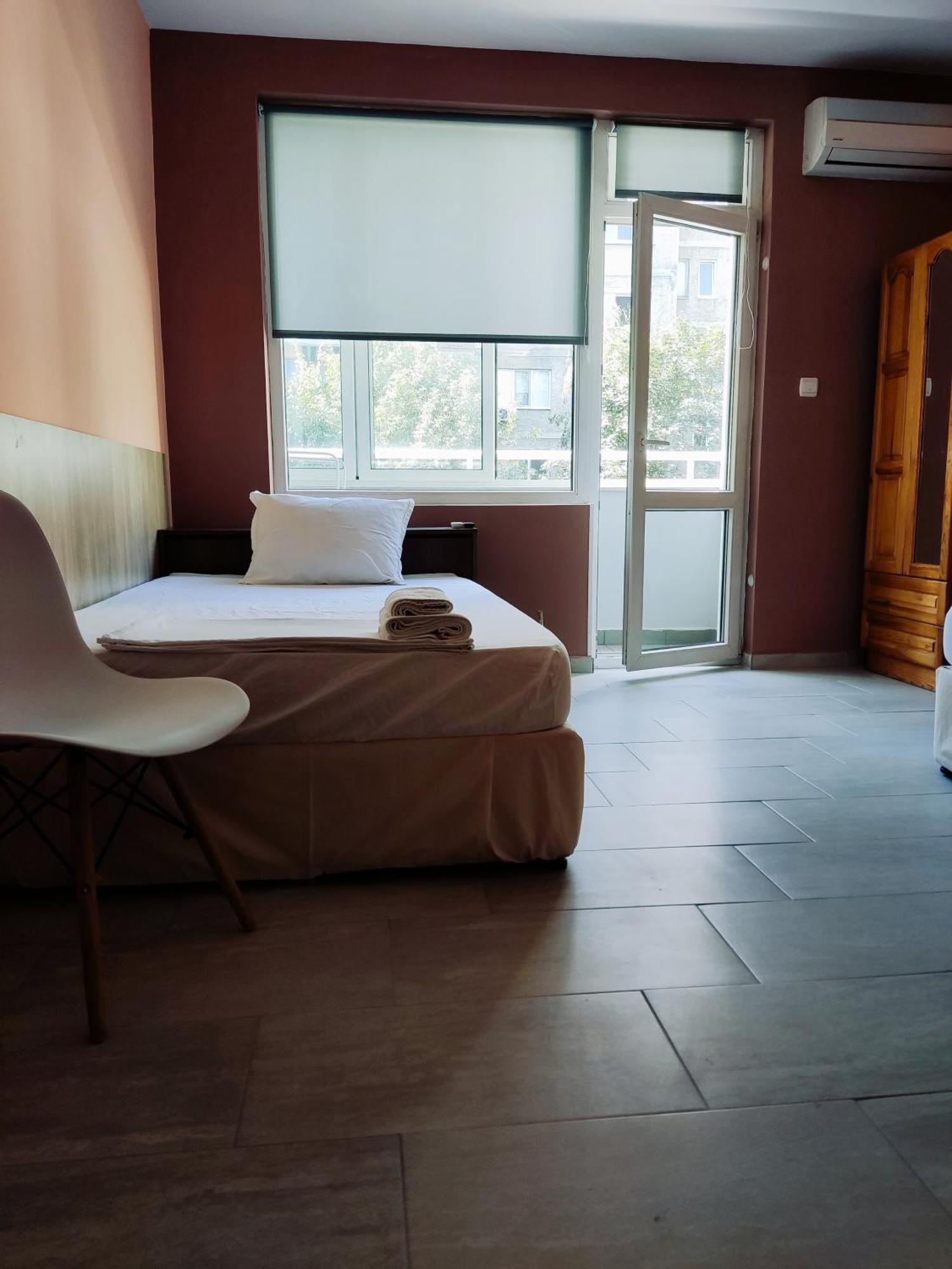 Pleven Rooms Exterior foto