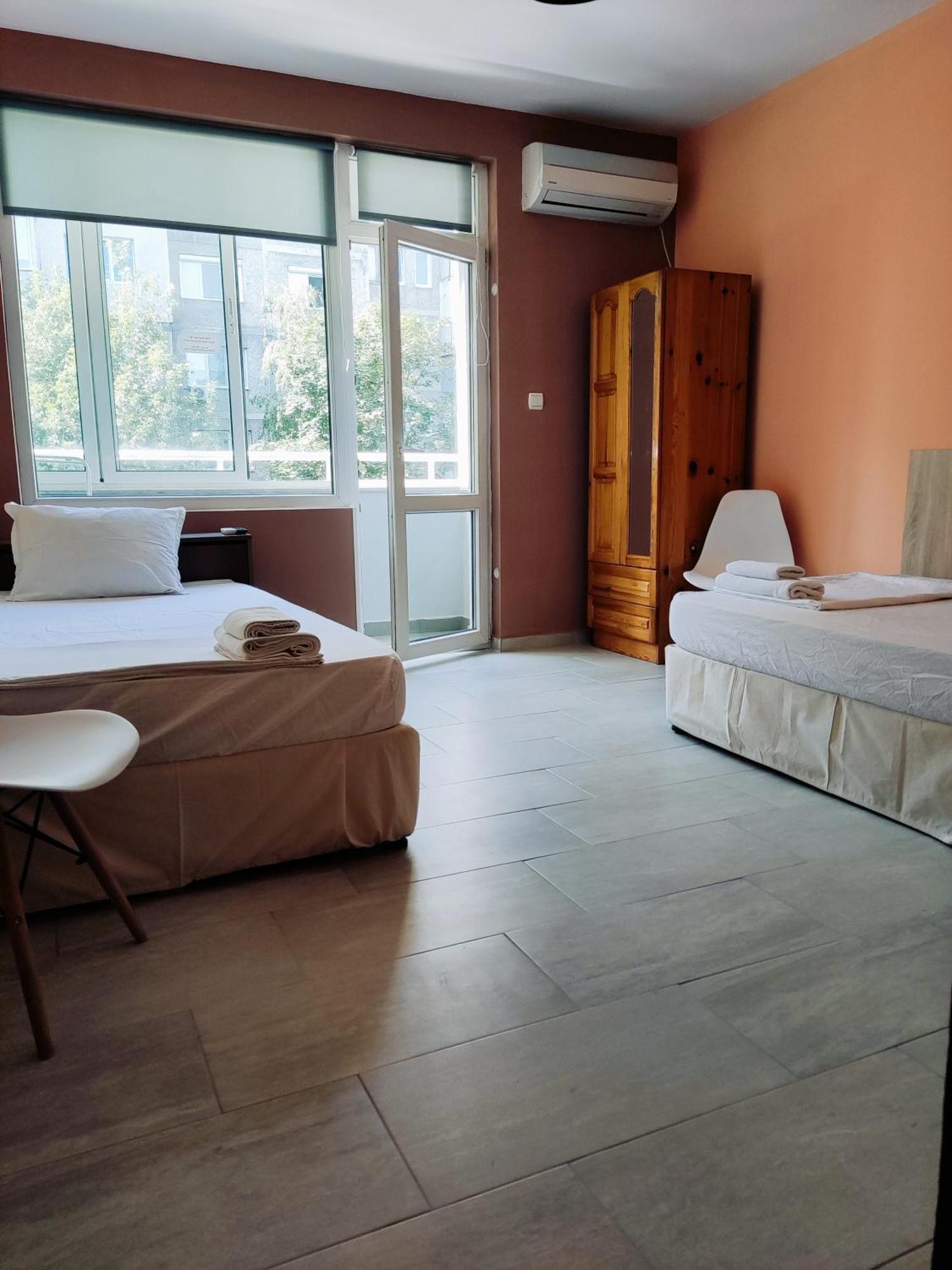Pleven Rooms Exterior foto