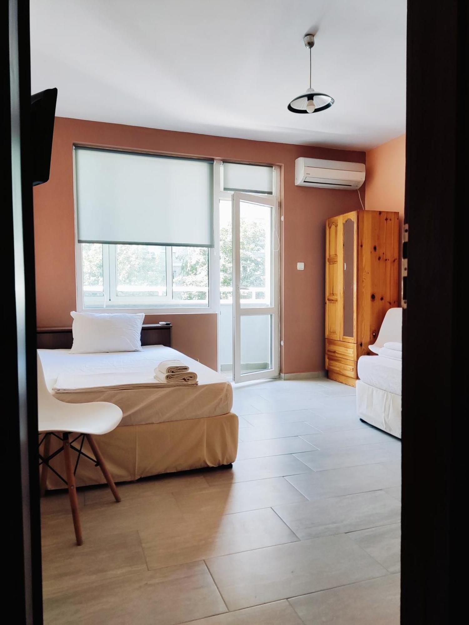 Pleven Rooms Exterior foto