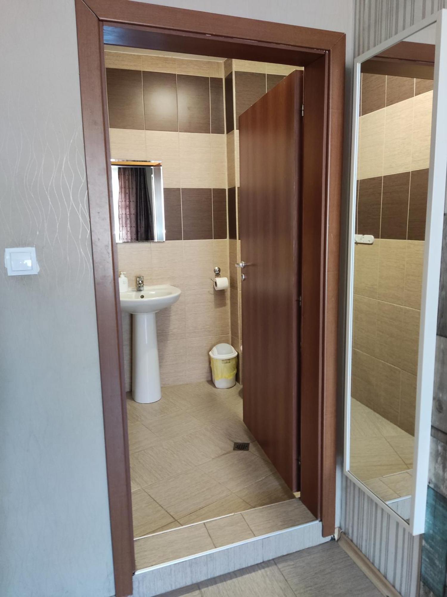Pleven Rooms Exterior foto
