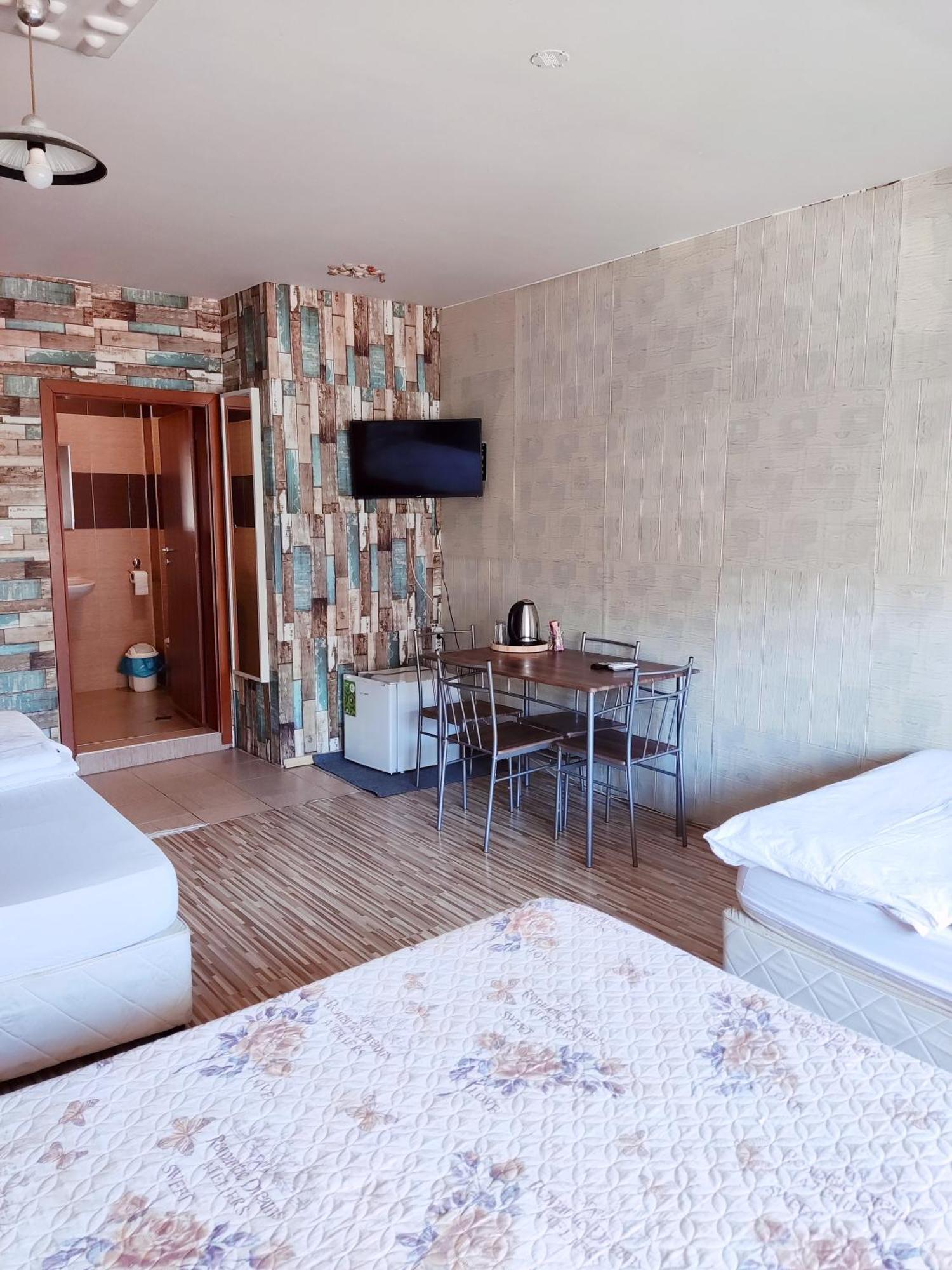 Pleven Rooms Exterior foto